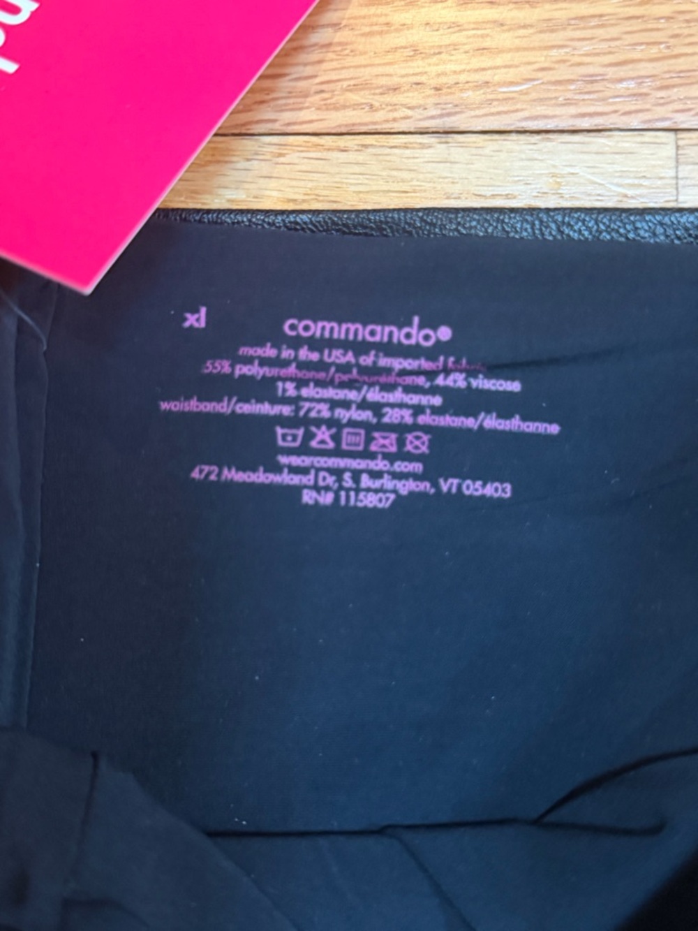 Commando Black Faux Leather Leggings - Picture 9 of 9